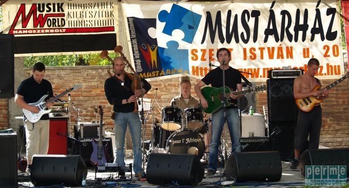 VAN zenekar Mustárház, 2009